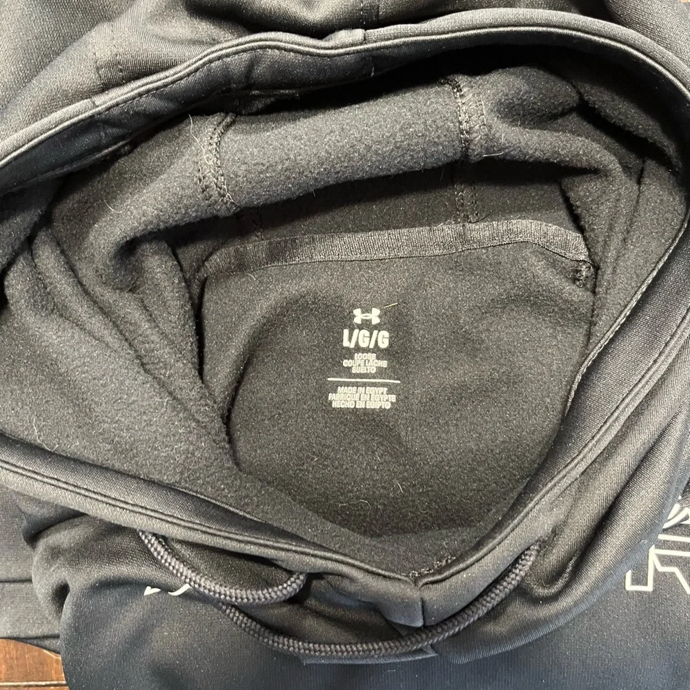 Under Armour Black Hoodie - Picture 4 of 4